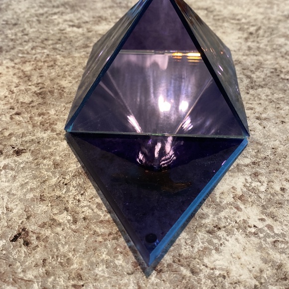 Purple Glass Pyramid with a horse on the front. - Picture 2 of 2